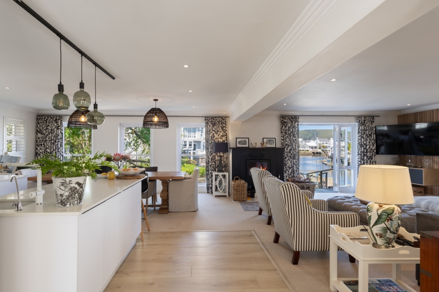 4 Bedroom Property for Sale in Thesen Islands Western Cape